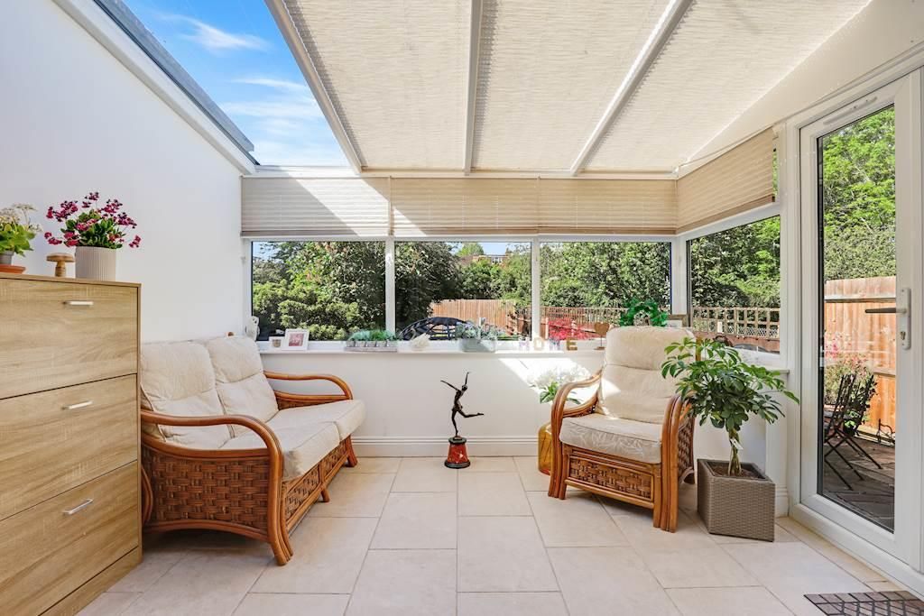 Property photo 3 of 14 02-8Cf3Jhpropwpen - 49 Samos Road16-Small.Jpg