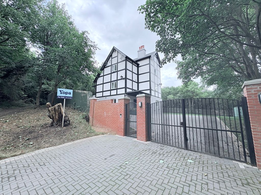 Property photo 1 of 34 Img_3416