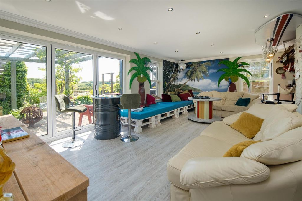 Additional image 9 of 7 bed detached house for saleYarmouth, Isle Of Wight PO41