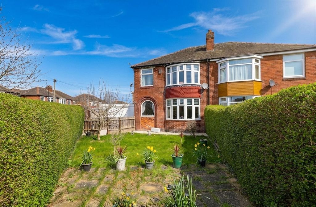 Property photo 1 of 22