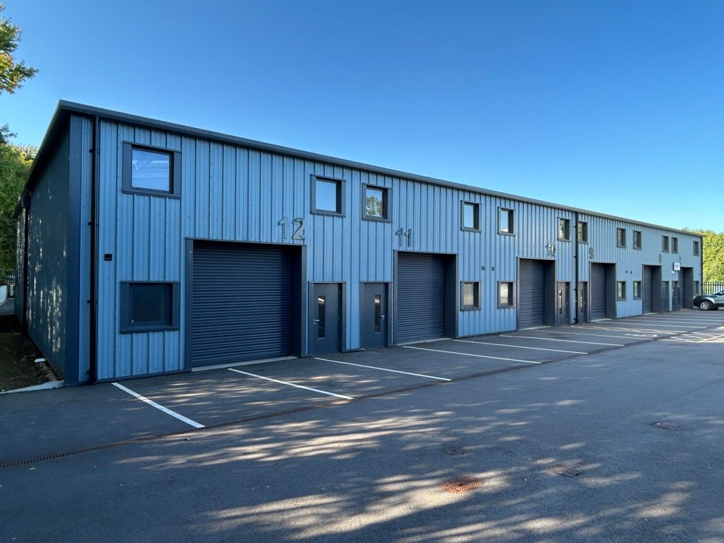 Property photo 1 of 18 Photo 9