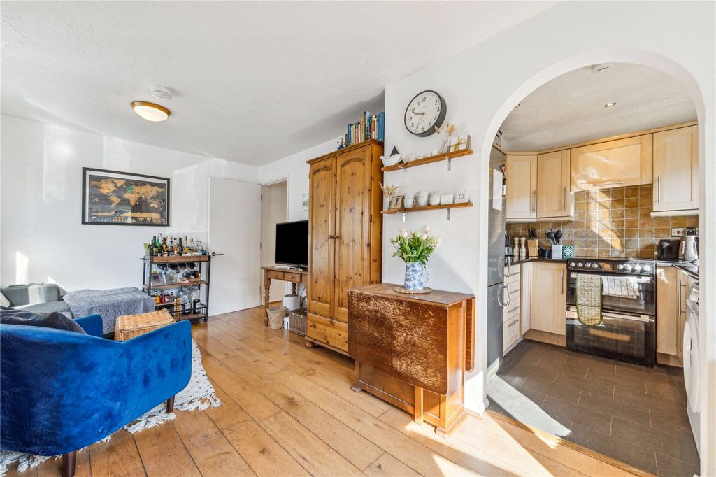 Property photo 1 of 10 Reception Room