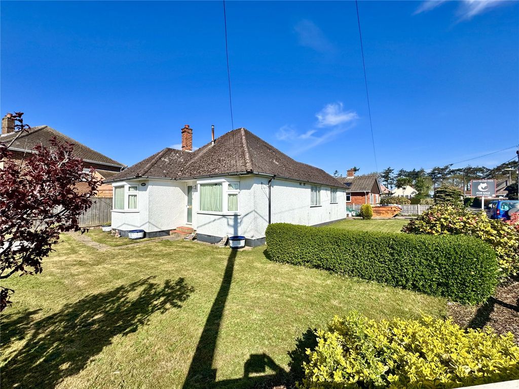 Property photo 1 of 11 Picture No. 24