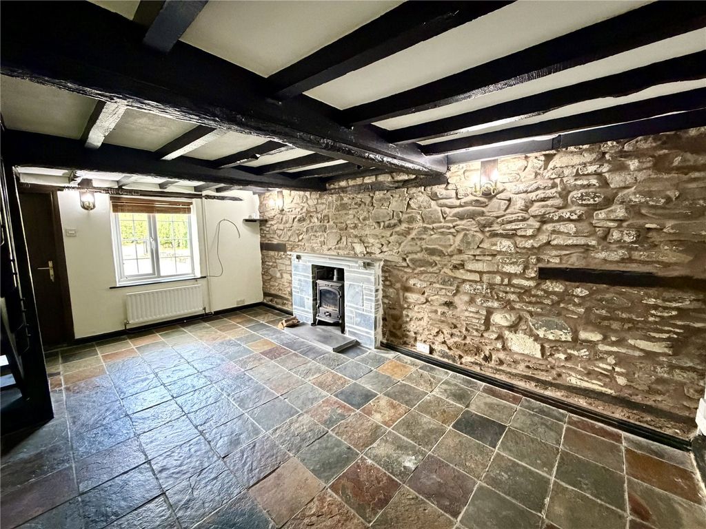 Property photo 3 of 14 Picture No. 13