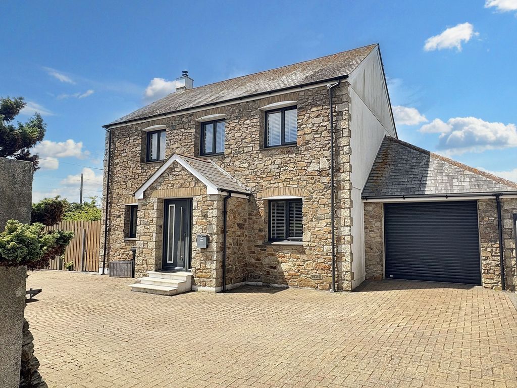 Property photo 1 of 29 External