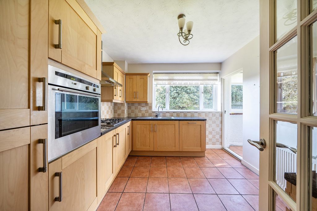 Property photo 2 of 14 Not Specified
