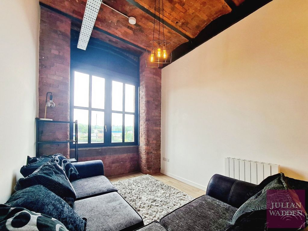 Property photo 3 of 13 Picture No. 12