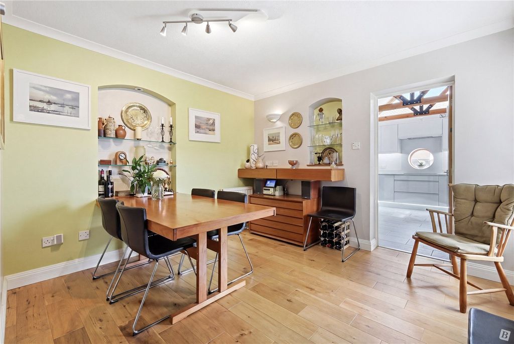 Property photo 3 of 25 Dining Room