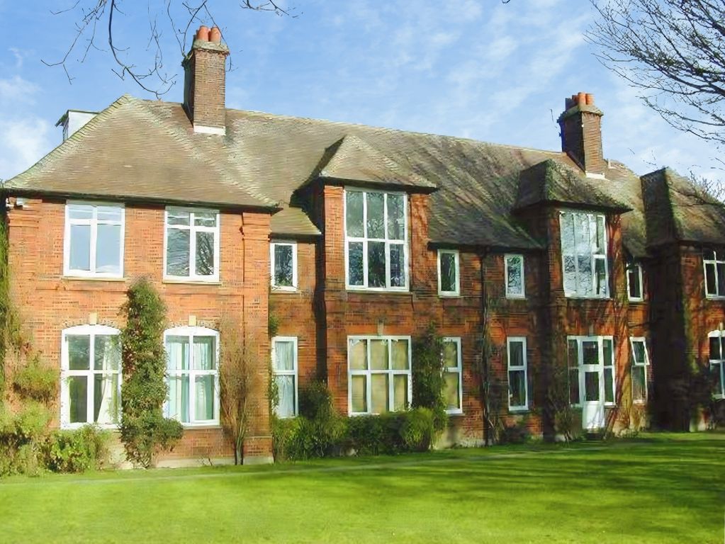 Property photo 1 of 1