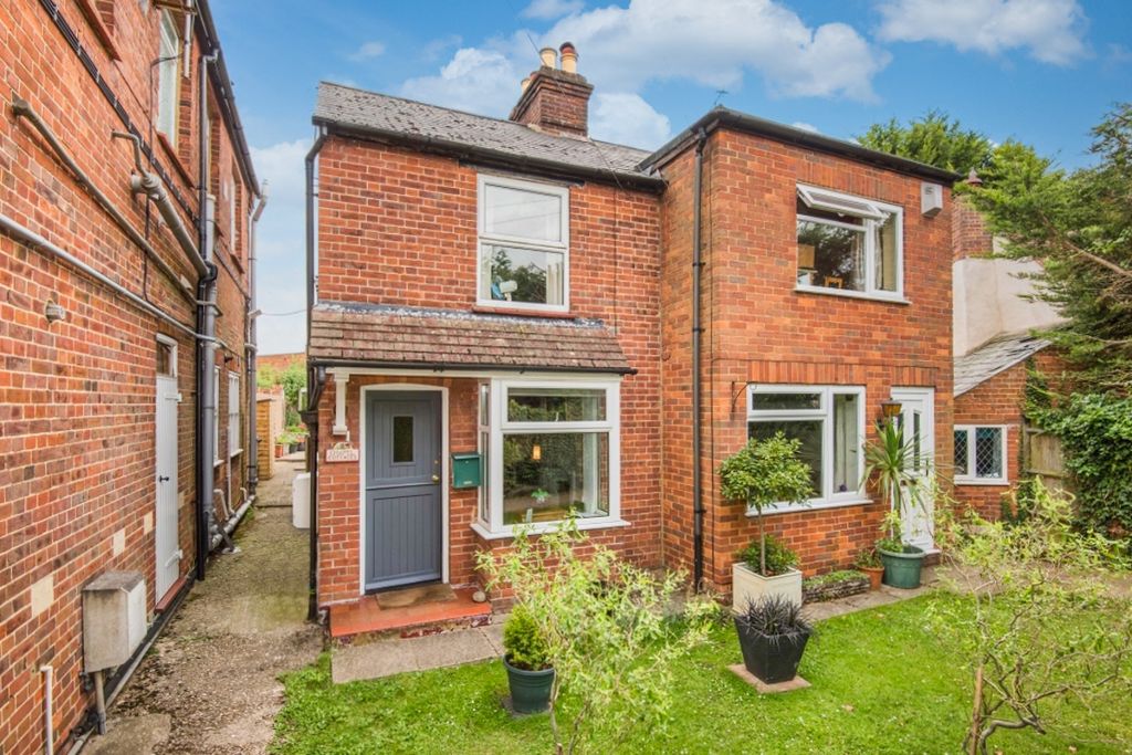Property photo 1 of 16 Picture No. 02