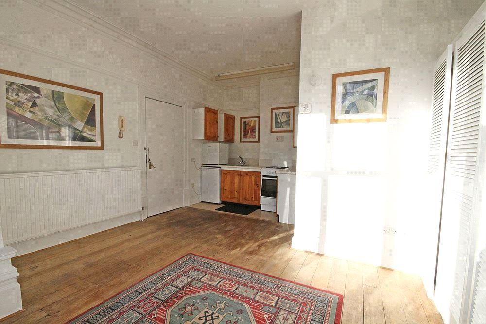 Property photo 3 of 6 3