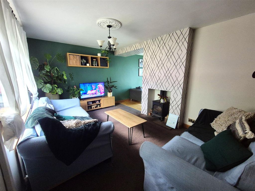 Property photo 3 of 14 Firbank_200_Lounge2.Jpg