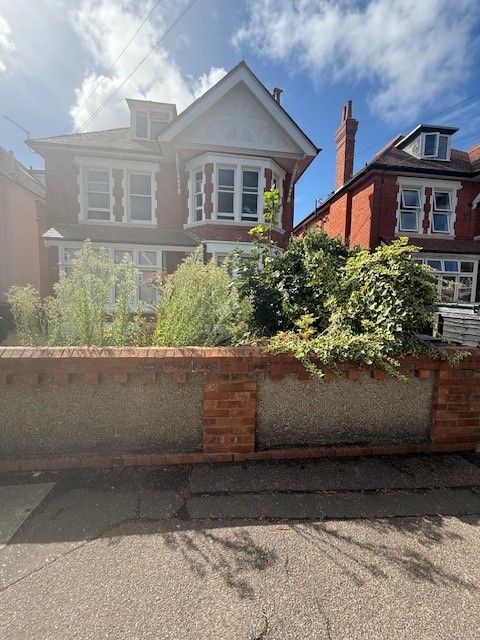 Property photo 1 of 22