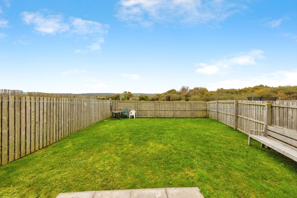 Property photo 2 of 17 Photo