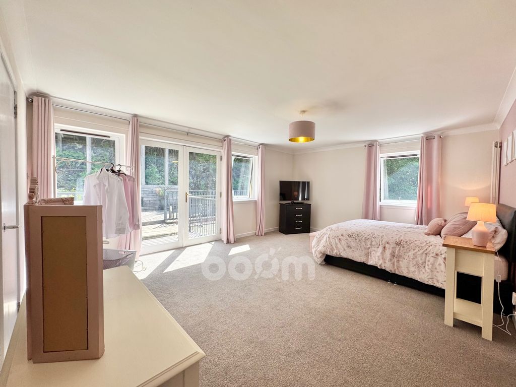 Property photo 3 of 45 Eglinton Street, Beith Bedroom Two