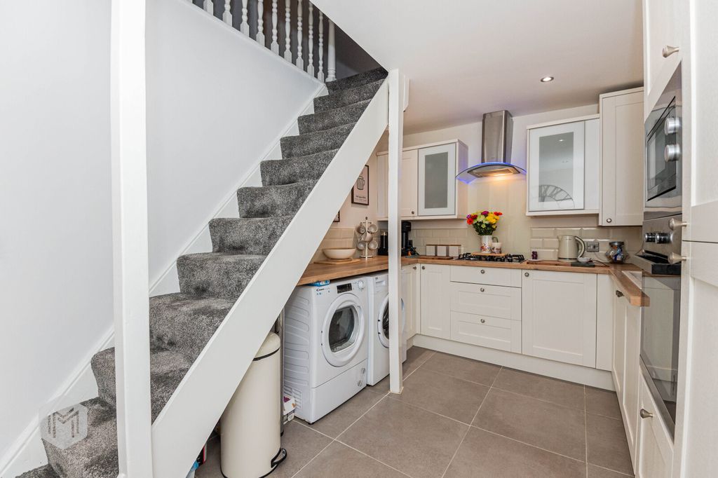 Property photo 3 of 15 Picture No. 11