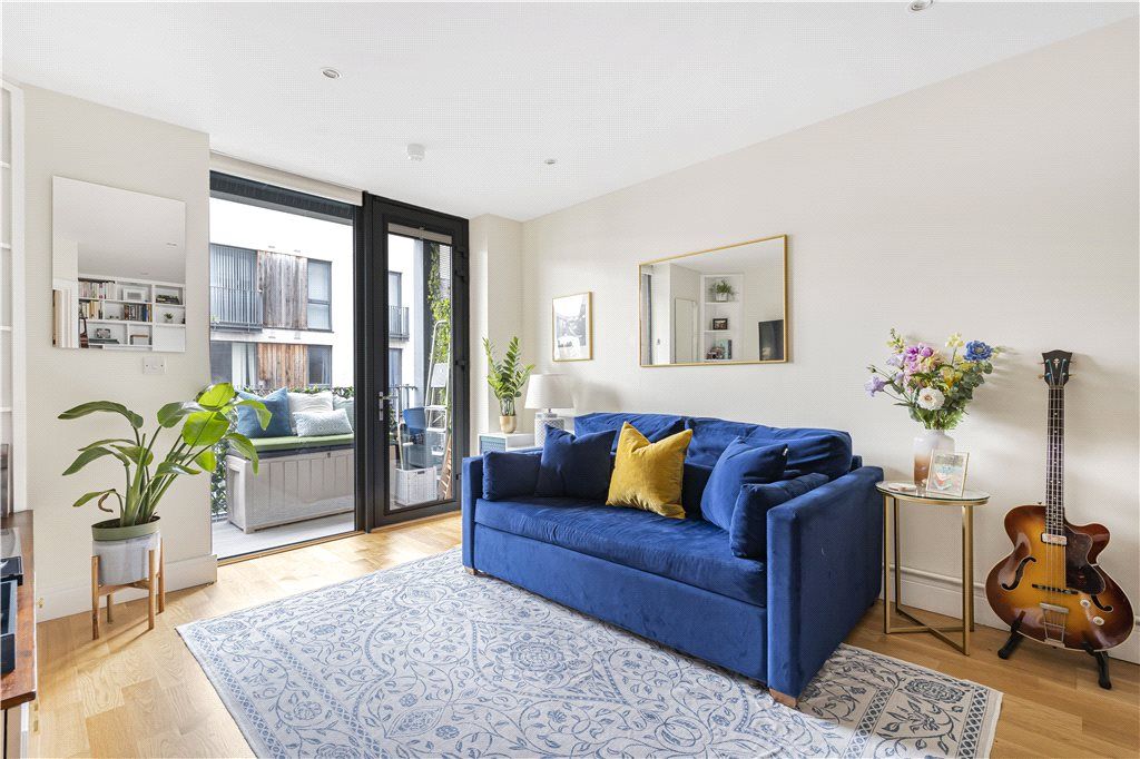 Property photo 1 of 9 Reception Room