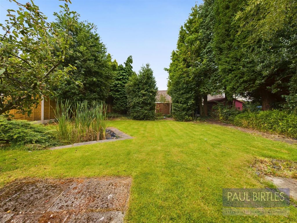 Property photo 2 of 21 Cam01301G0-Pr0456-Still013.Jpg