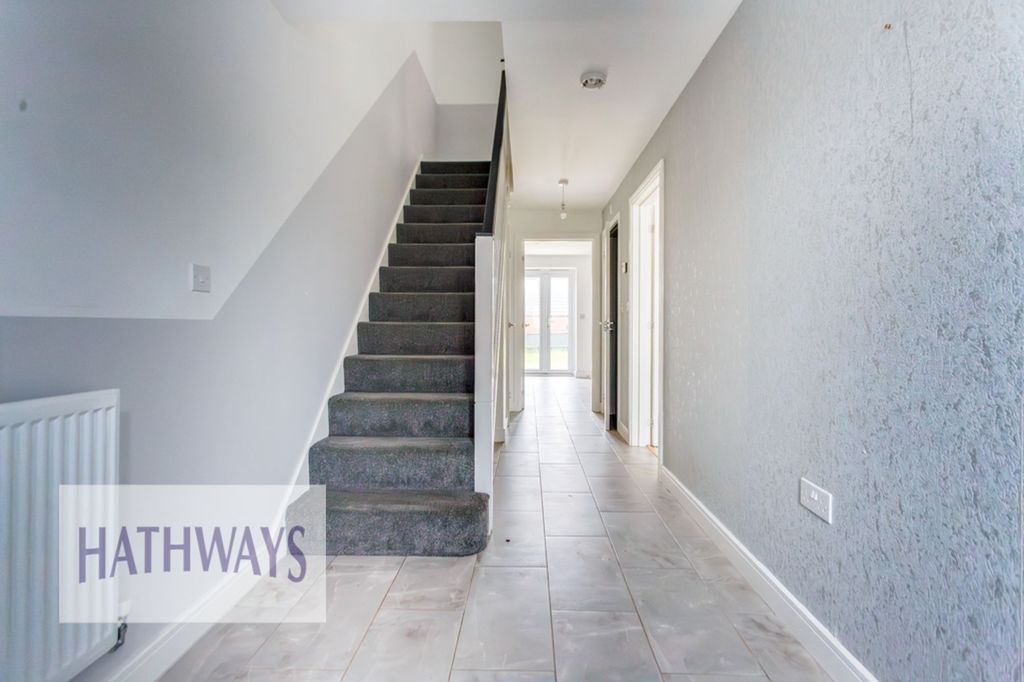 Property photo 3 of 38