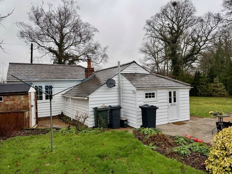 Property photo 2 of 7 Photo 2