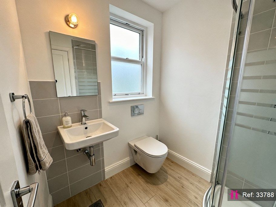 Property photo 3 of 3