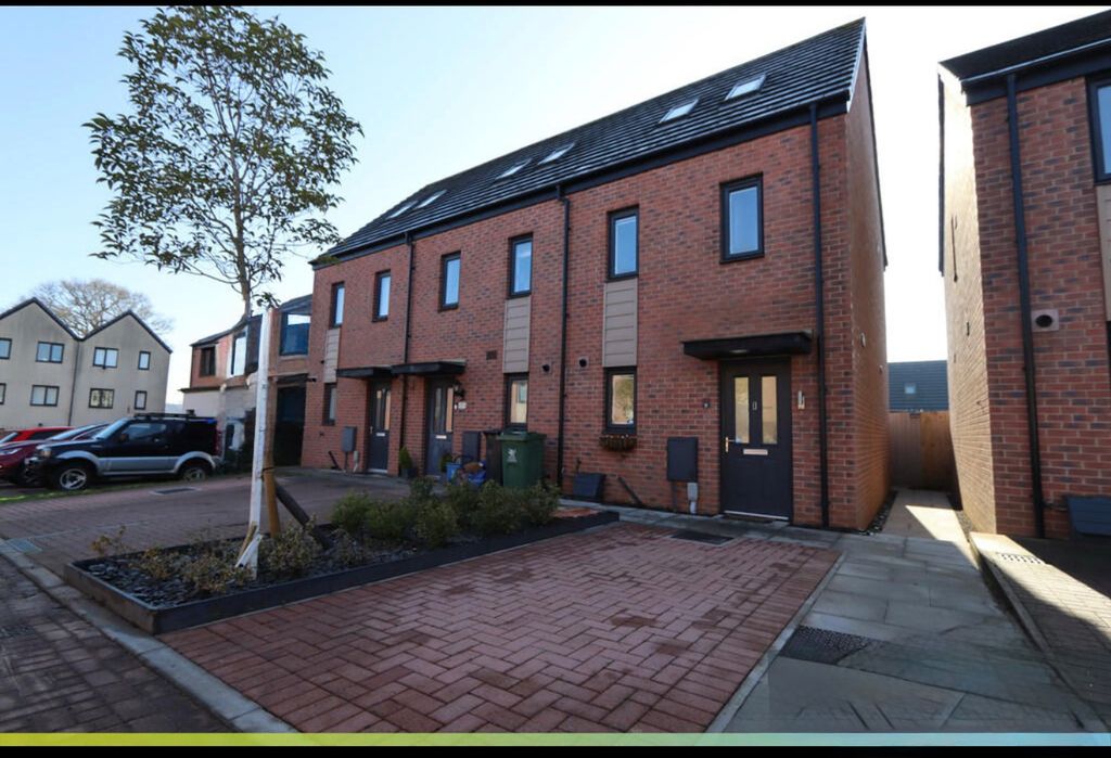 Property photo 1 of 19 Cover