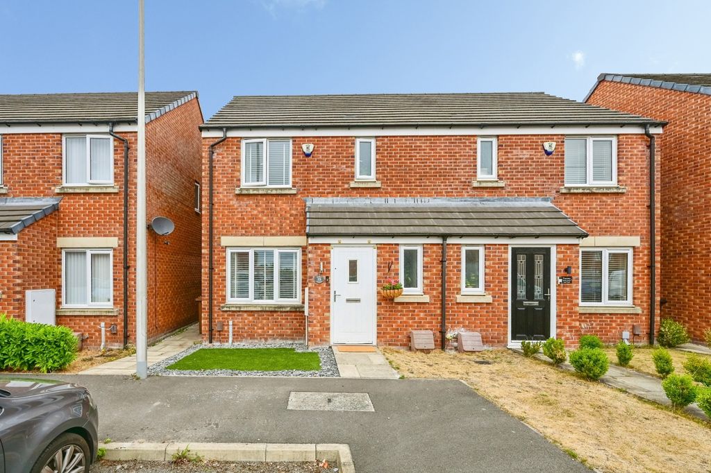 Property photo 1 of 20 Pbox-Img.Jpg