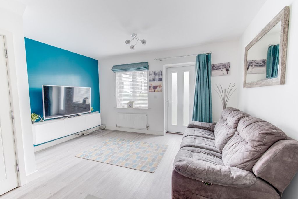 Property photo 3 of 16 Picture No. 78