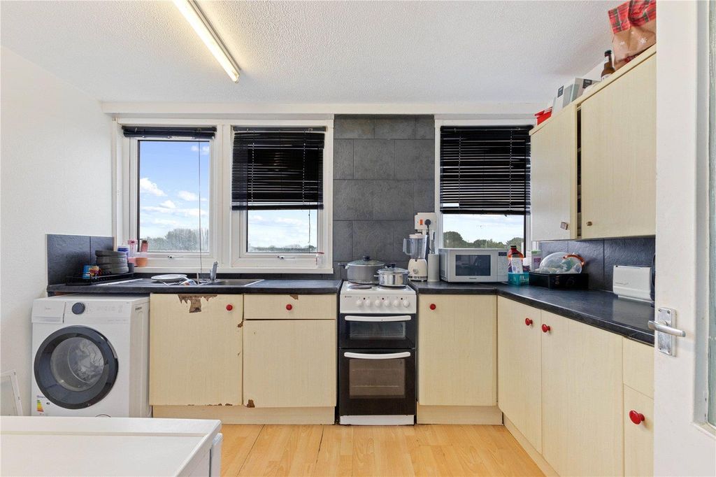 Property photo 1 of 10 3.Jpg