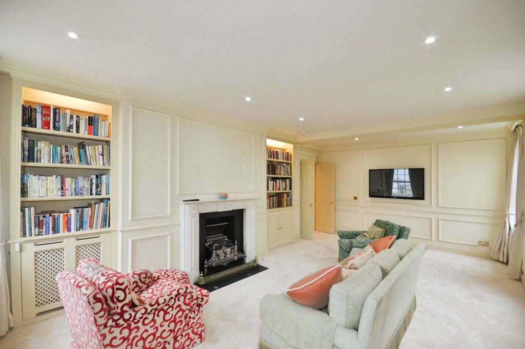 Property photo 2 of 20 Reception Room