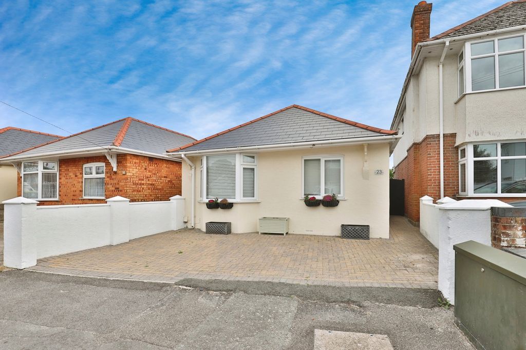 Property photo 1 of 16 Photo