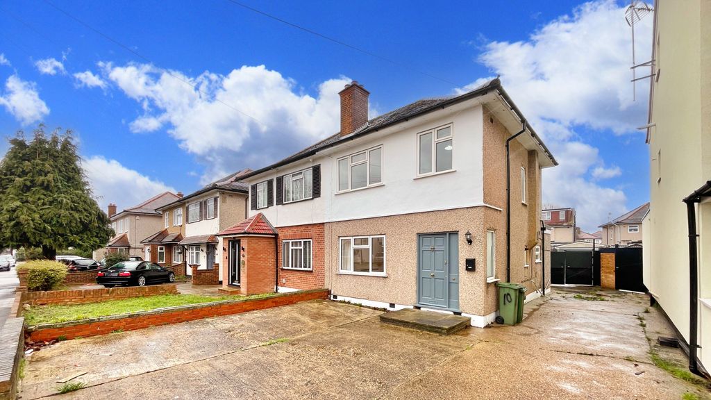 Property photo 1 of 23