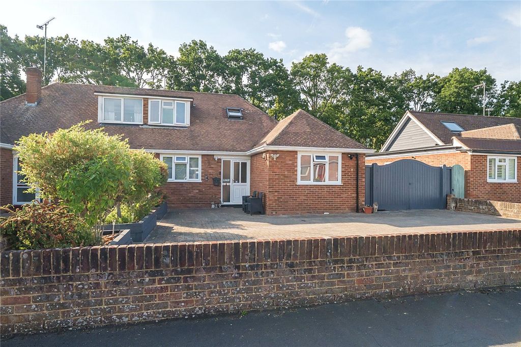 Property photo 1 of 32 Picture No. 45