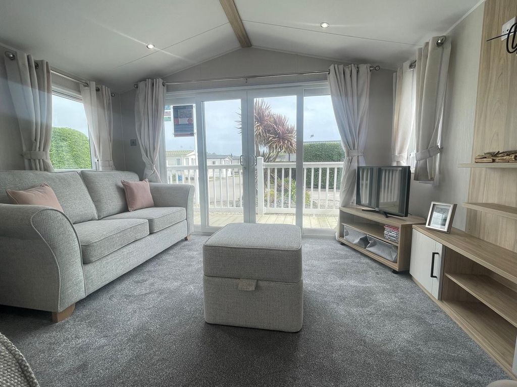 Property photo 1 of 4 Willerby Lamberhurst 2025 Car0064214 140105586.Jpeg