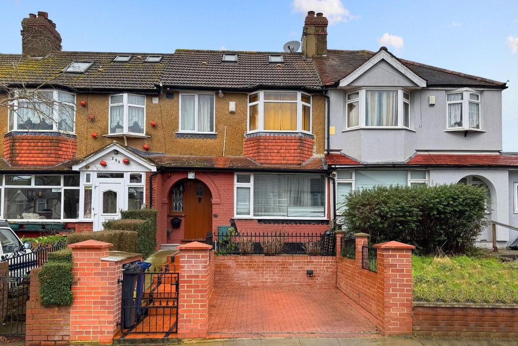 Property photo 1 of 16