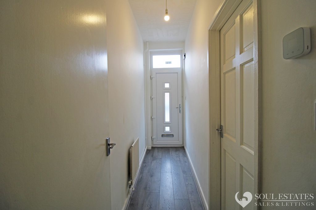 Property photo 2 of 15 Entrance