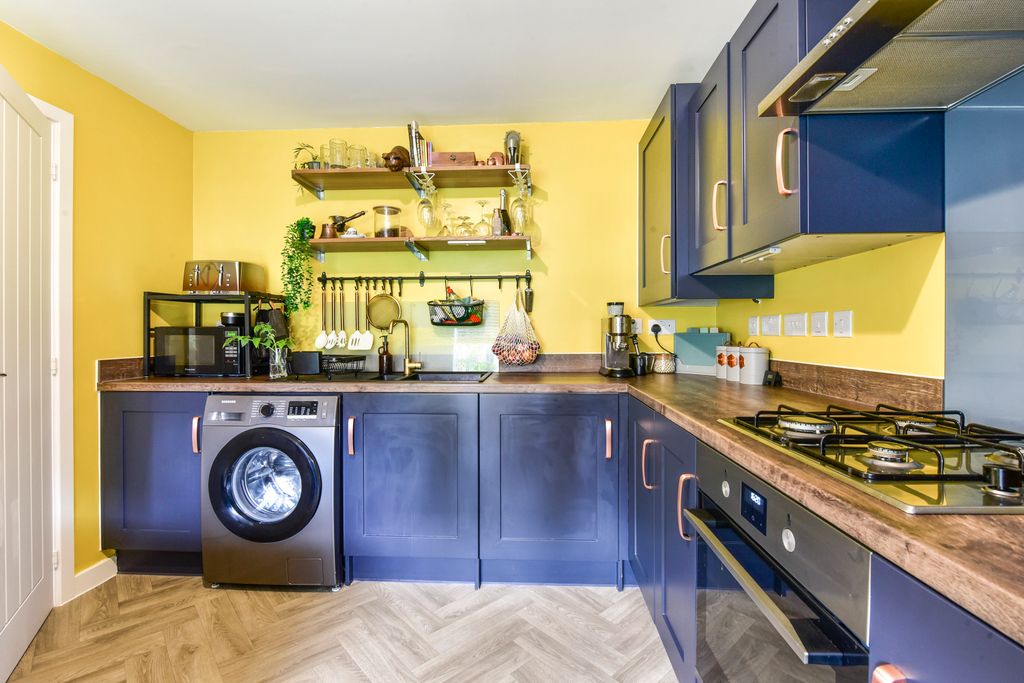 Additional image 5 of 4 bed semi-detached house for saleBennett Way, Chesterfield S44
