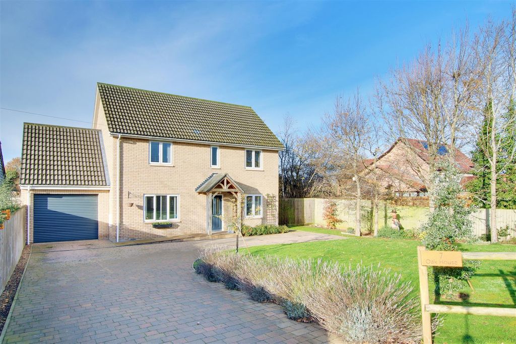 Property photo 1 of 29 Front.Jpg