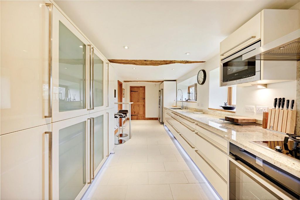 Additional image 19 of 4 bed detached house for saleHigher Whittlestone Head Farm, Whittlestone Head, Darwen BB3