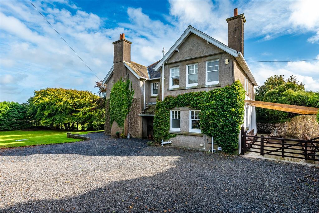 Property photo 1 of 59 External