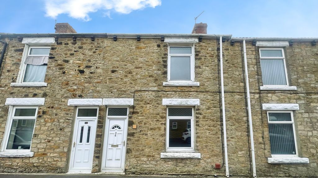 Property photo 1 of 11 External