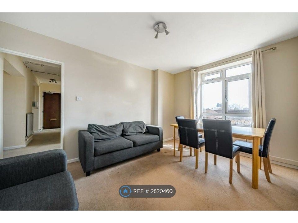 Property photo 3 of 13 Living Room