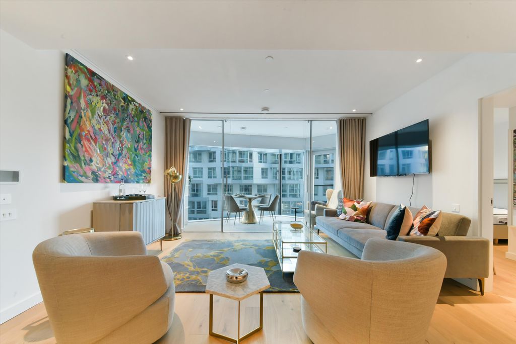 Property photo 1 of 12 Image