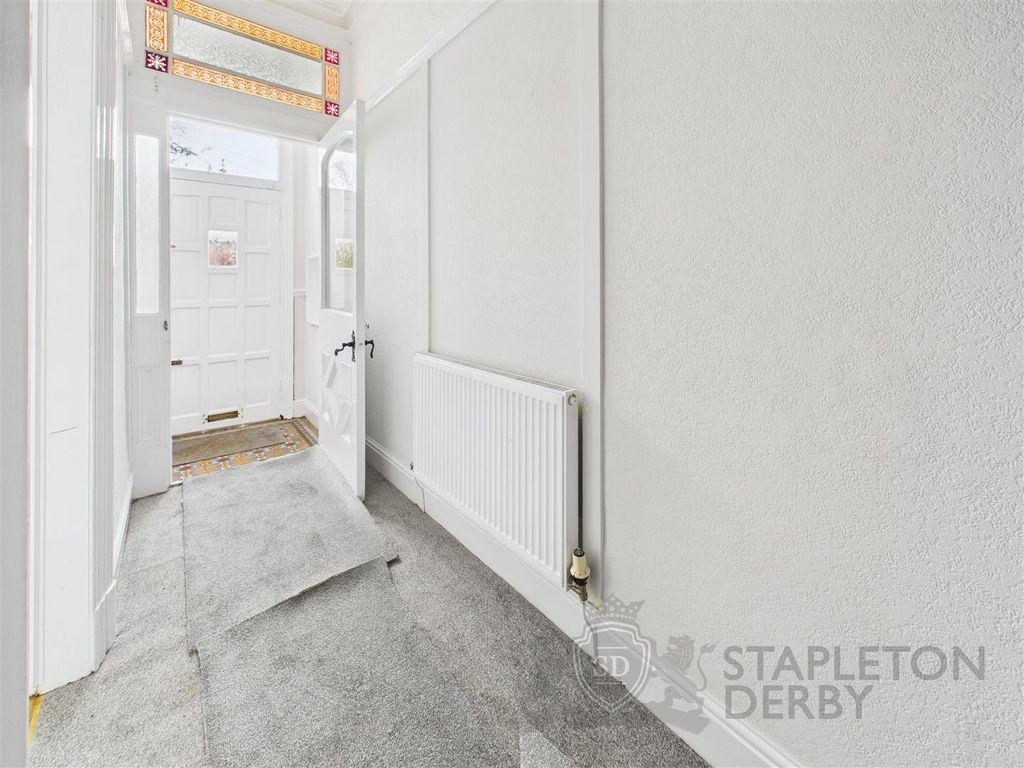 Property photo 2 of 16 Cam04709G0-Pr0269-Still011.Jpg