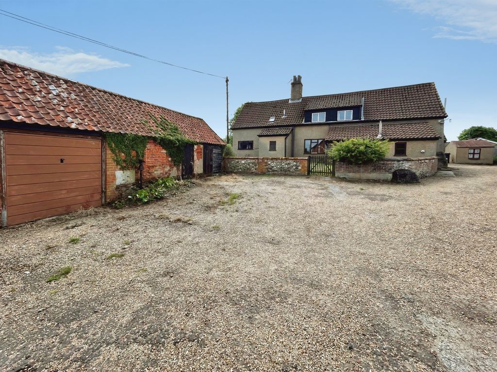 Property photo 1 of 21