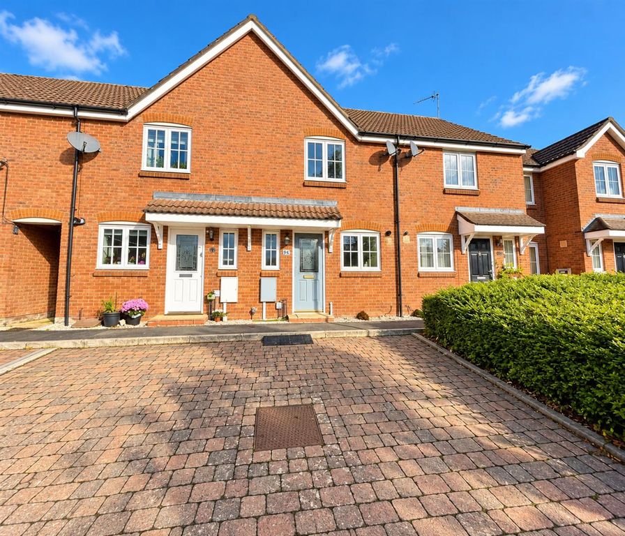 Property photo 1 of 15 Sunny Red-Brick Townhouse Row.Png
