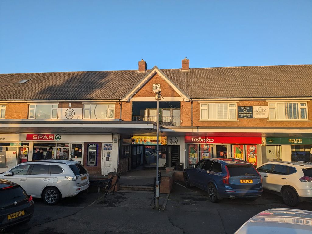 Property photo 2 of 10