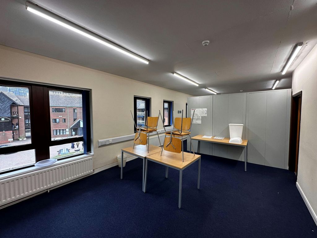 Property photo 2 of 6 5.Jpg