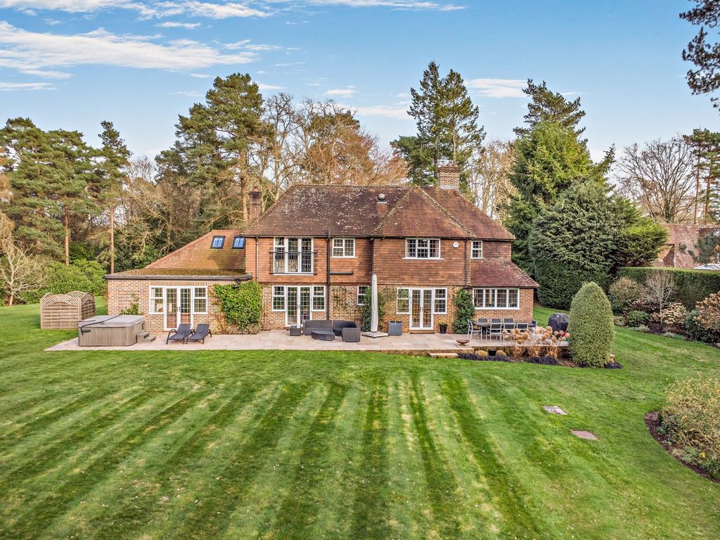 Additional image 19 of 5 bed detached house for salePetworth Road, Wormley, Godalming, Surrey GU8