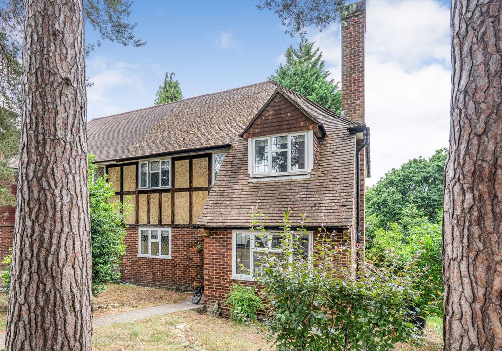 Property photo 1 of 13